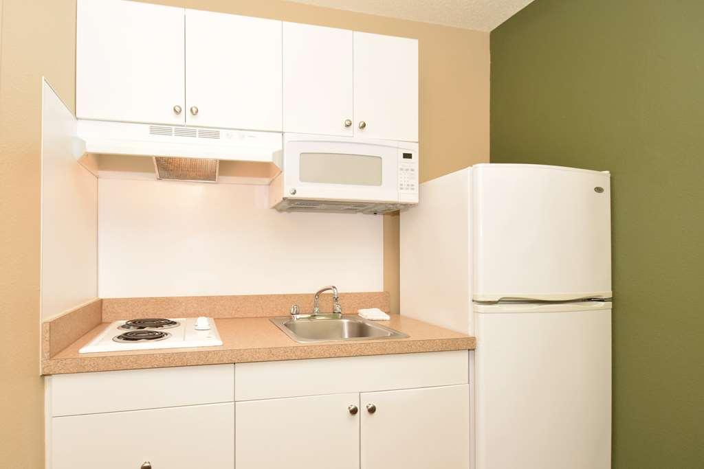 Extended Stay America Suites - Clearwater - Carillon Park Ruang foto
